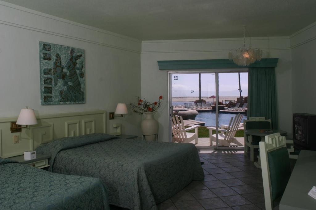 Hotel Estero Beach Ensenada Kamer foto